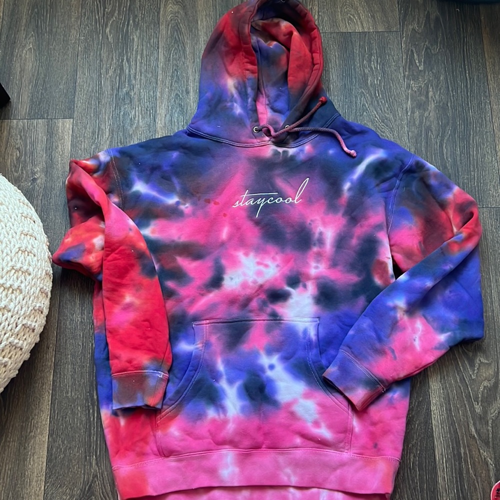 Stay Cool Tiè Dye Hoodie